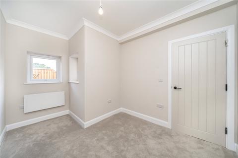 1 bedroom apartment for sale, Court Farm Road, London, SE9