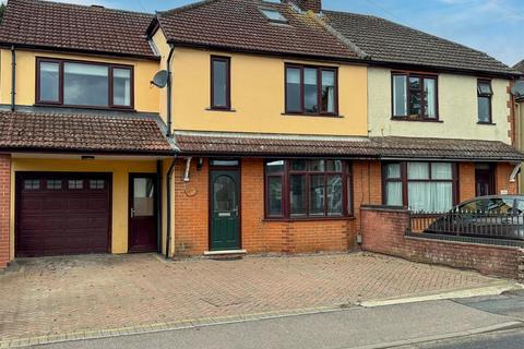 4 bedroom semi-detached house for sale, St. Johns Road, Colchester CO4