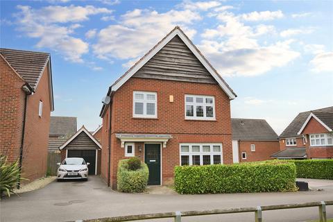 3 bedroom detached house for sale, Sandringham Drive, Tingley, Wakefield, West Yorkshire