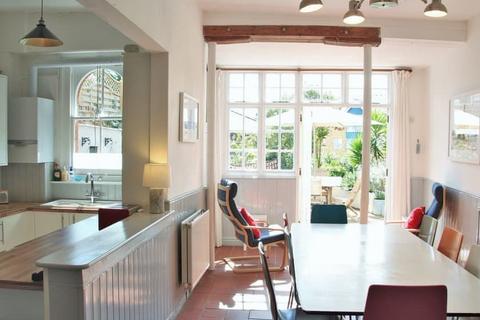 undefined, Union Road, Cowes, Isle of Wight