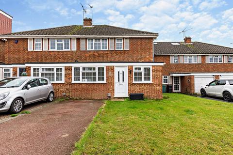 3 bedroom semi-detached house for sale, Aviemore Gardens, Bearsted, Maidstone