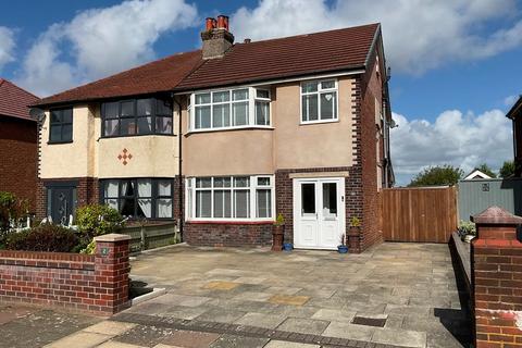 4 bedroom semi-detached house for sale, Glamis Drive, Southport PR9