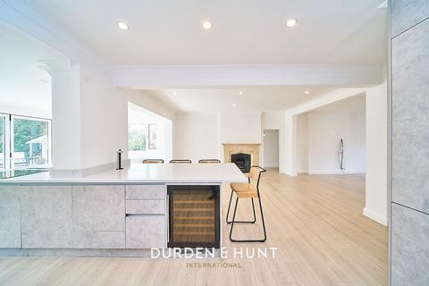 undefined, Fernside, Buckhurst Hill, IG9