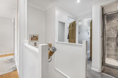 35 Donegal Close, Caversham, Reading, RG4 5DT