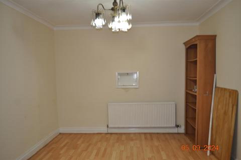 3 bedroom semi-detached house for sale, Tetlow Lane, Salford M7