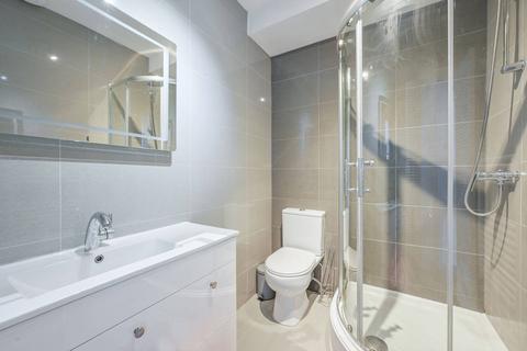 1 bedroom flat for sale, London E3