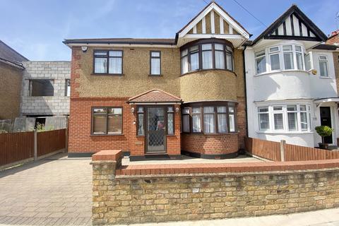 5 bedroom semi-detached house for sale, Exmouth Road, Ruislip, HA4