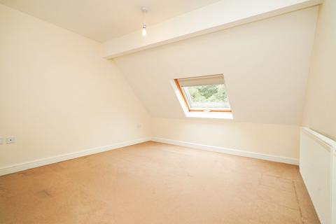 126 Bole Hill Road, Sheffield, S6 5DE