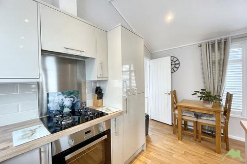 2 bedroom park home for sale, Burlingham Park, Preston