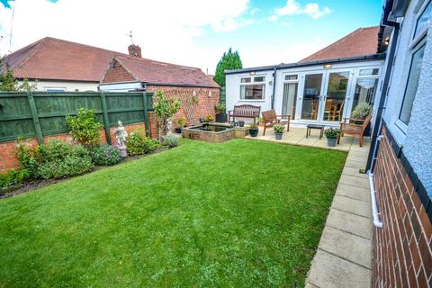 3 bedroom bungalow for sale, Fairview Avenue, South Shields