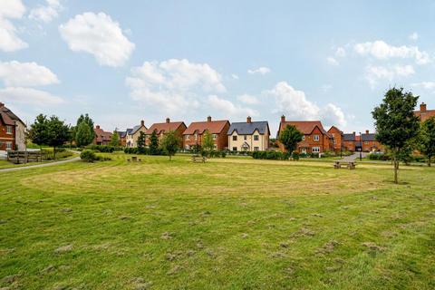 2 bedroom apartment for sale, Clematis Court, Warfield, Bracknell