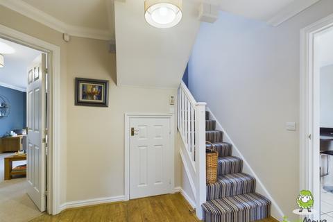 23 Cowslad Drive, Chineham, Basingstoke, RG24 8EQ
