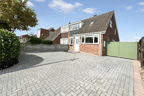 3 bedroom semi-detached house for sale, Westwood Park, Swadlincote DE11