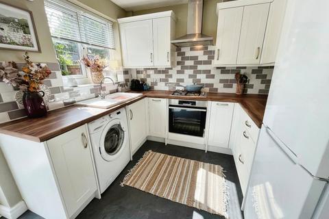 2 bedroom semi-detached house for sale, Weybourne Drive, Bredbury, Stockport, SK6