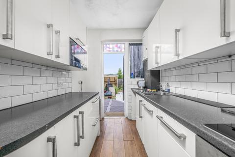 14 Broadview Road, London, SW16 5AU