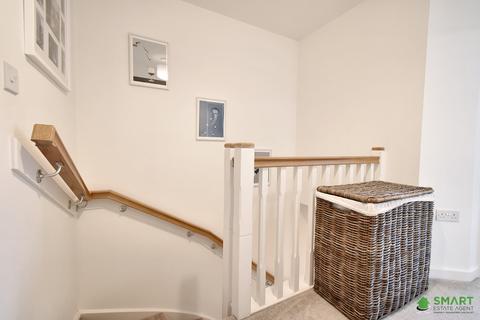 11 Celtic Close, Exeter, EX1 3DX