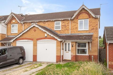 3 bedroom semi-detached house to rent, Harlequin Drive, Kingswood, Hull, East Riding Of Yorkshire, HU7