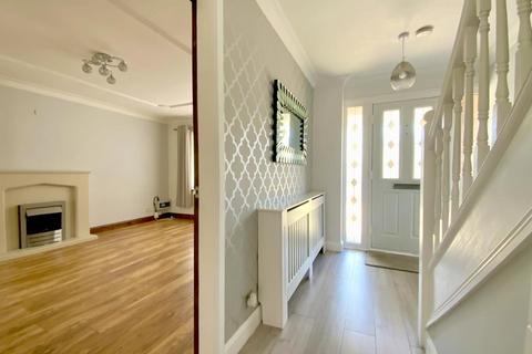 6 Sanctuary Way, Grimsby, DN37 9RQ