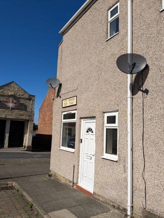 Auckland DL14 3 bed terraced house to rent £475 pcm (£110 pw)