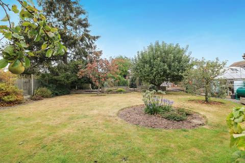 2 bedroom detached bungalow for sale, Priory Farm Road, Hatfield Peverel, Chelmsford