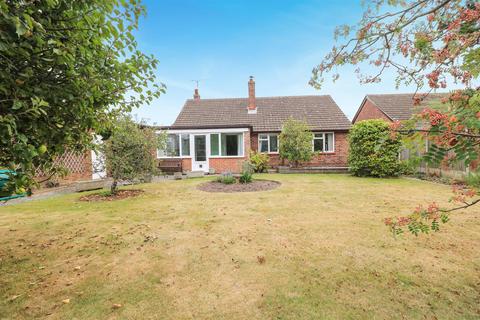 2 bedroom detached bungalow for sale, Priory Farm Road, Hatfield Peverel, Chelmsford