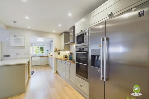 67 Causton Road, Beggarwood, Basingstoke, RG22 4QQ