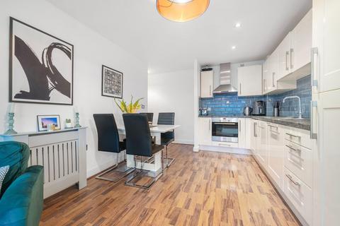 2 bedroom flat for sale, Ferndale Road, SW9