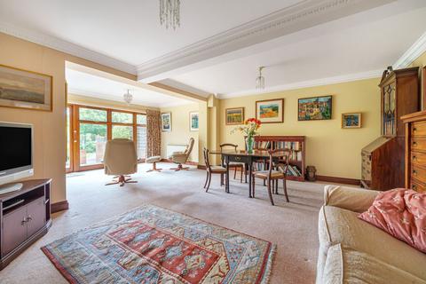 2 Weir Gardens, Pershore, WR10 1DX