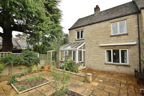 2 bedroom terraced house for sale, St Marys Mead, Witney, OX28