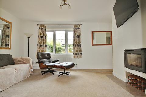 2 bedroom terraced house for sale, St Marys Mead, Witney, OX28