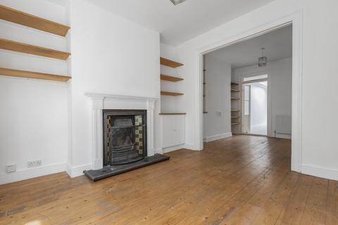 4 bedroom terraced house to rent, Chesterfield Grove Dulwich SE22