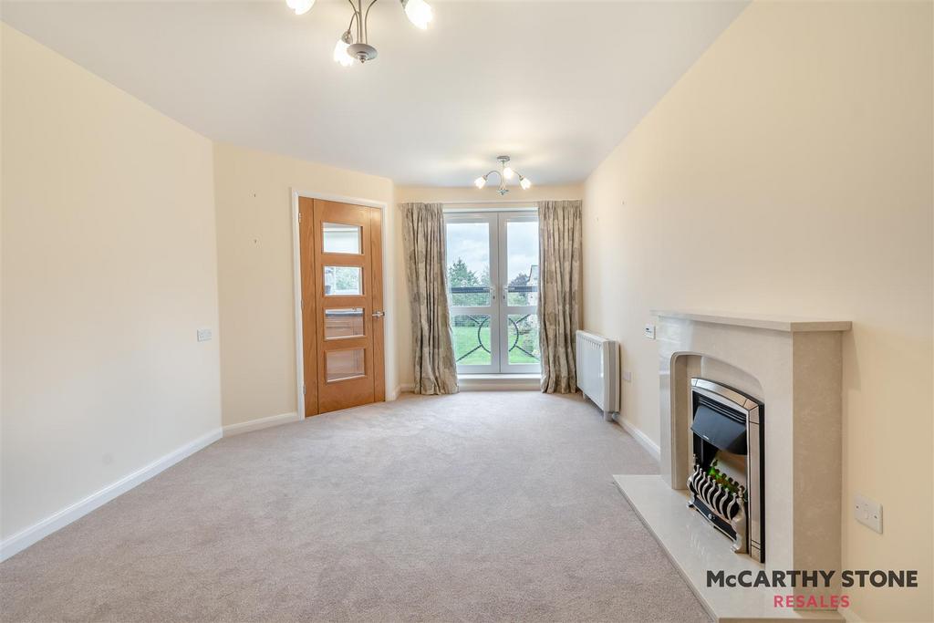 8618934-interior05.jpg
