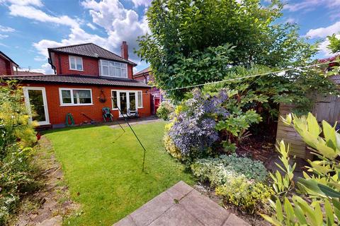 3 bedroom detached house for sale, Newstead Road, Davyhulme, Manchester, M41