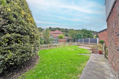 59 Meadow Lane, Wombourne, Wolverhampton, WV5 9BT