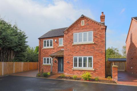 4 bedroom detached house for sale, Spout Lane, Cheadle