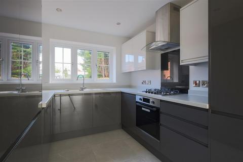 4 bedroom detached house for sale, Spout Lane, Cheadle