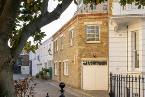 3 bedroom mews for sale, Lexham Gardens Mews, London, W8