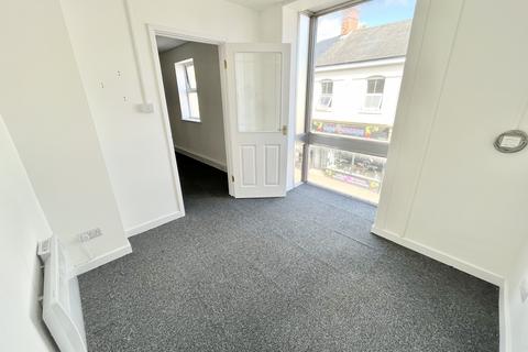 Property to rent, Unit 8  Regents Walk, GL15 5RF