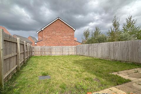 3 bedroom semi-detached house for sale, Bluebell Drive, Newark NG24