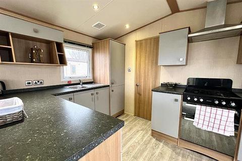 3 bedroom holiday park home for sale, Sleaford Road, Tattershall, Lincoln LN4