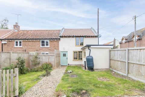 2 bedroom cottage for sale, The Street, Sutton