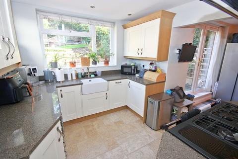 3 bedroom detached house for sale, High Street, Lidlington