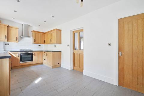 2 bedroom detached house for sale, The Common, Matlock DE4