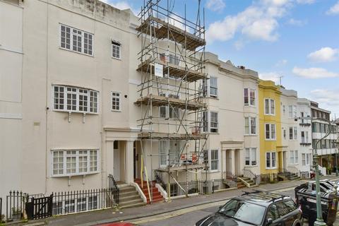 1 bedroom ground floor flat for sale, Lansdowne Street, Hove, East Sussex