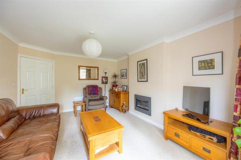 1 Pickard Drive, Sheffield, S13 8EW