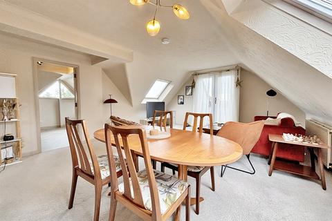 2 bedroom penthouse for sale, Preston