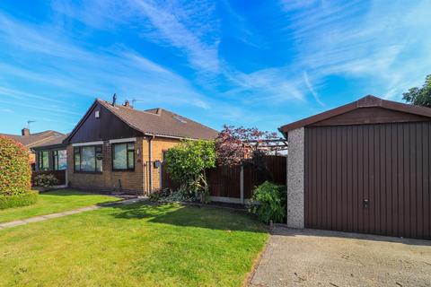 2 bedroom semi-detached bungalow for sale, Queens Drive, Ossett WF5