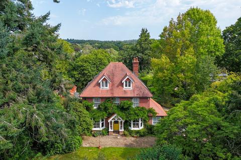 4 bedroom detached house for sale, Beechwood Lane, Burley, Ringwood, BH24