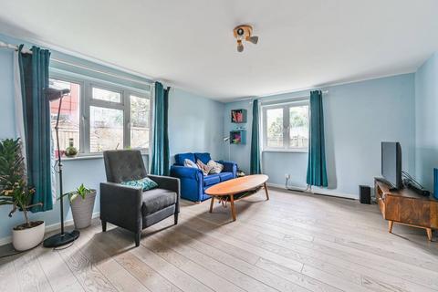 4 bedroom end of terrace house for sale, Drovers Place, Peckham, London, SE15