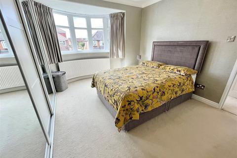25 Ashlands, Sale, M33 5PB